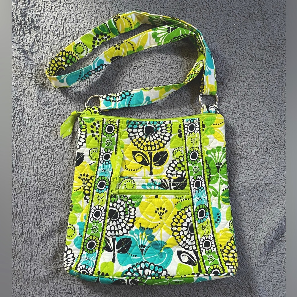 Vera Bradley Hipster Crossbody in RETIRED Limes Up pattern